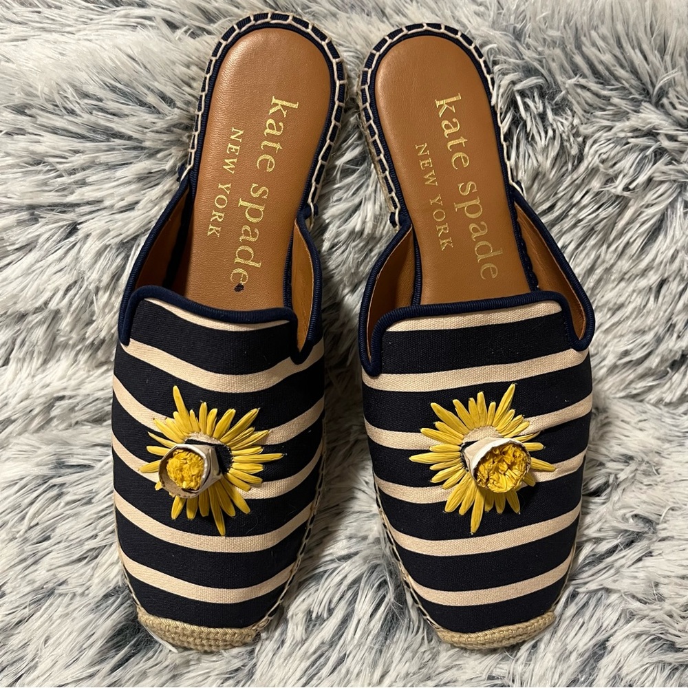 Kate Spade ♠️ Solero navy & cream stripe flower espadrille - NWOT size 7.5 - Picture 2 of 16
